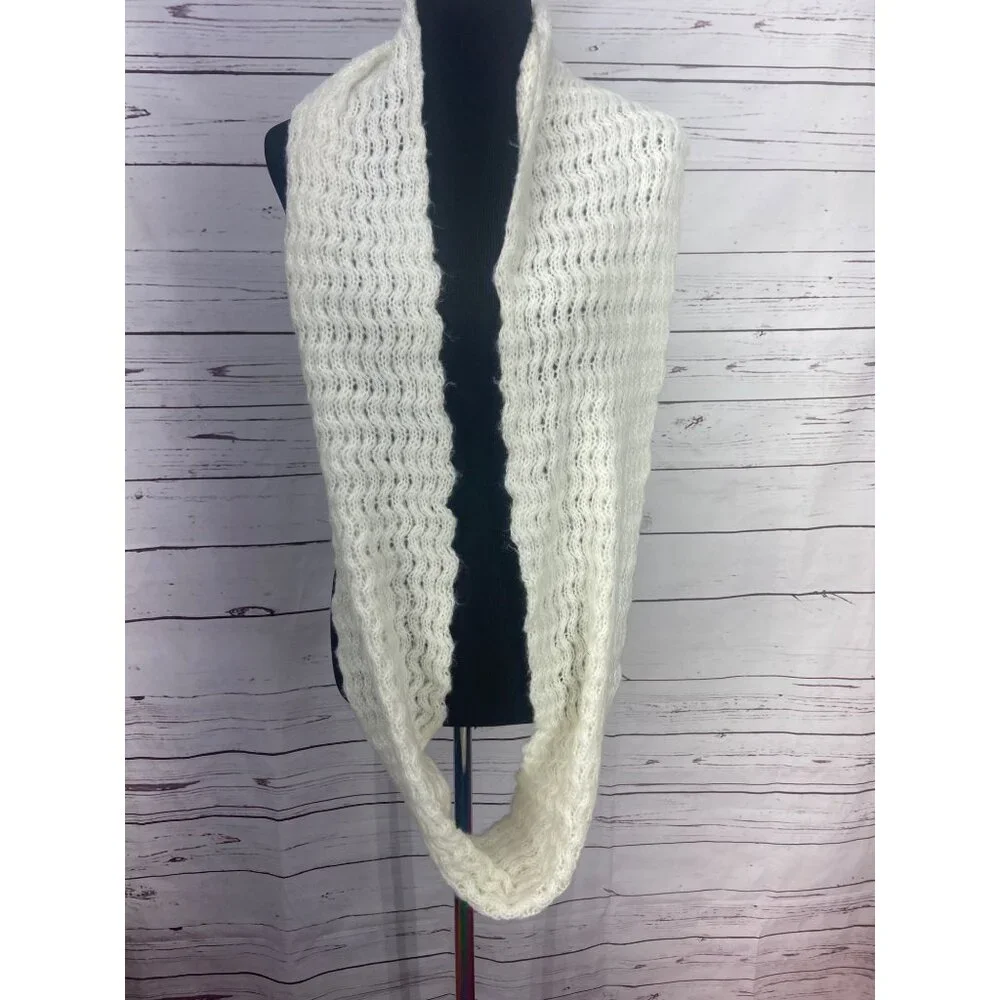 A.N.A White Cream Color Cable Knit Infinity‎ Wrap Scarf
